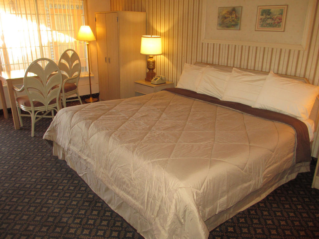 Victorian Inn สปาร์คส์ ห้อง รูปภาพ