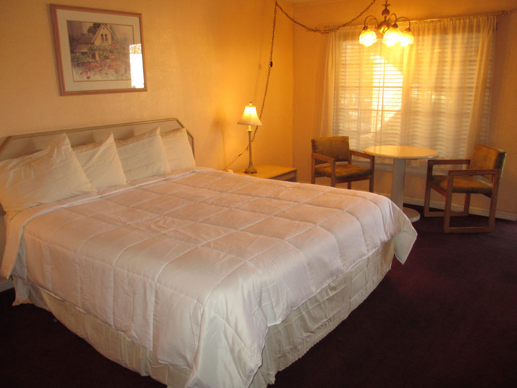 Victorian Inn สปาร์คส์ ห้อง รูปภาพ